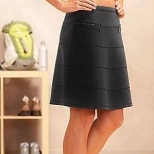 Athleta Strata Ponte Skirt